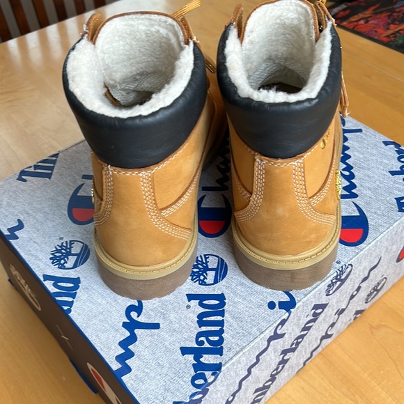 RARE Timberland X Champion Premium 6 inch Shearling Boots NIB - Picture 7 of 10